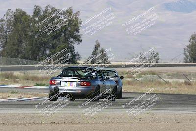 media/Jun-02-2024-CalClub SCCA (Sun) [[05fc656a50]]/Group 3/Qualifying/